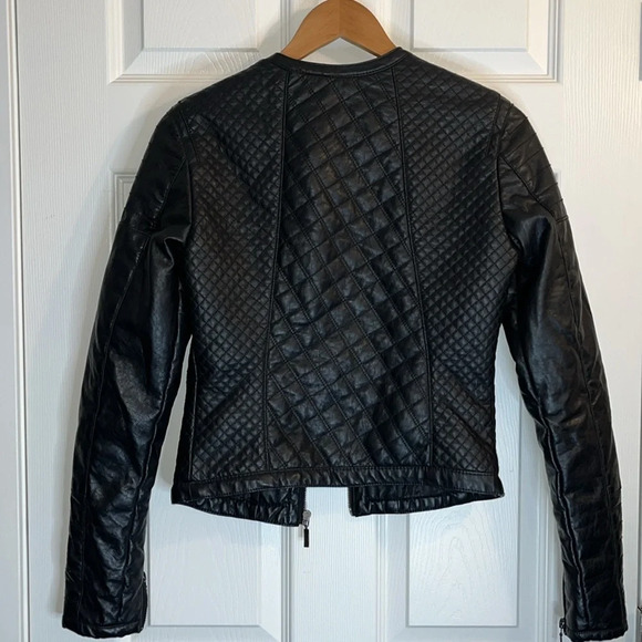 ❤️Therapy quilted faux leather jacket women’s S black cropped moto - Picture 8 of 13